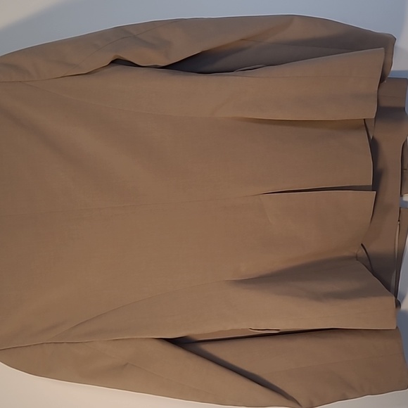 Suit by tristan - Picture 4 of 9